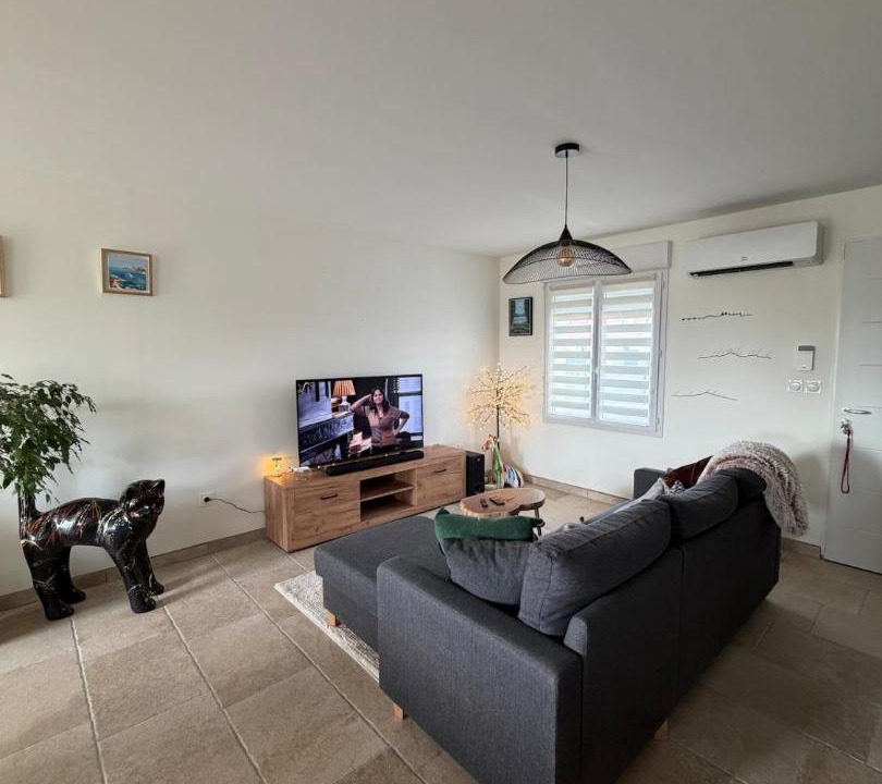 Photo of Livingroom in Quarouble