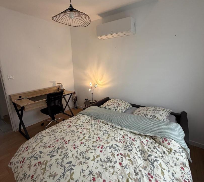 Photo of Bedroom in Quarouble
