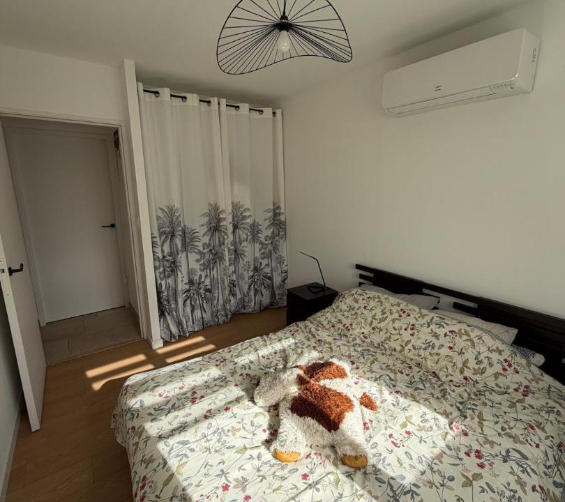 Photo of Bedroom in Quarouble