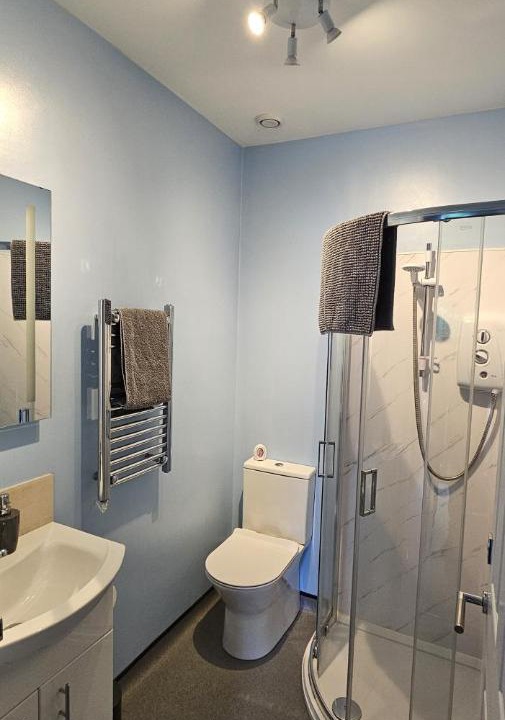 Photo of Others in Fairseat