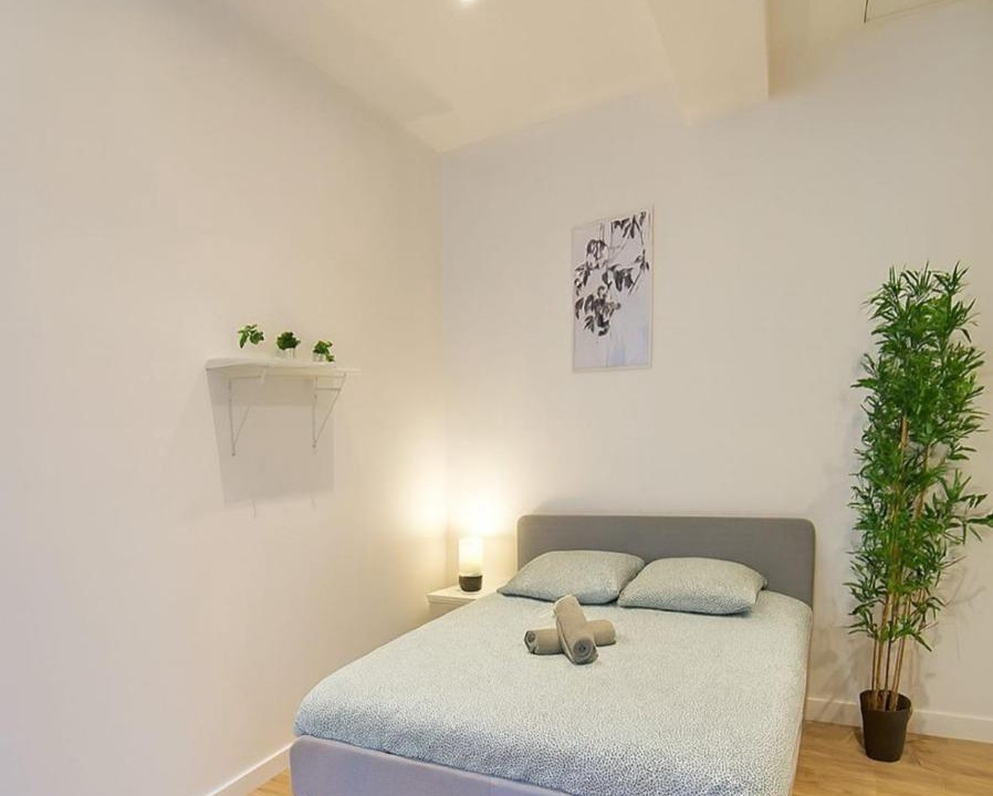 Photo of Bedroom in 5th Arrondissement