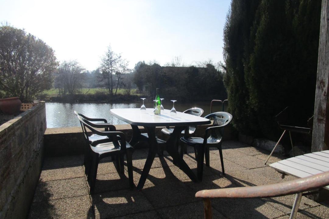 Photo of Patio Balcony in Fresnay-sur-Sarthe