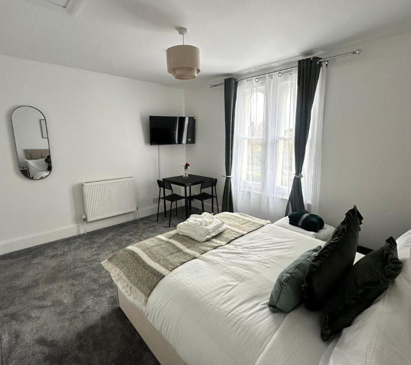 Photo of Bedroom in Albrighton