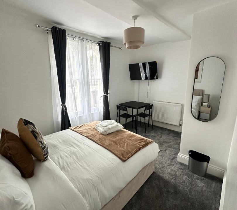 Photo of Bedroom in Albrighton