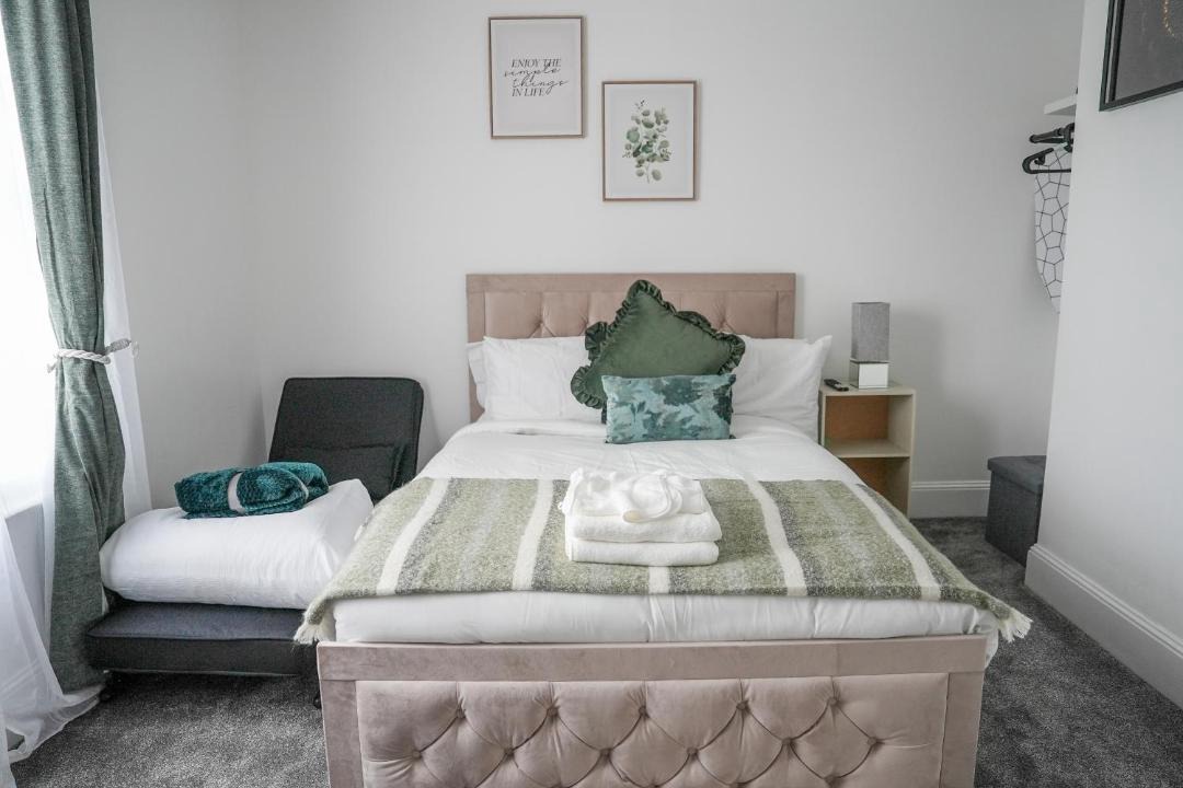 Photo of Bedroom in Albrighton