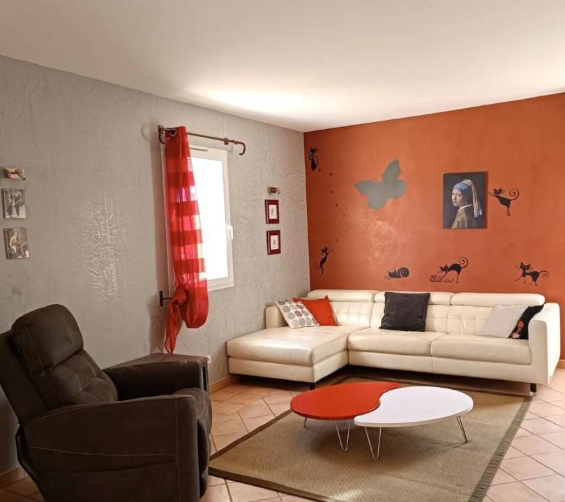 Photo of Livingroom in Sernhac