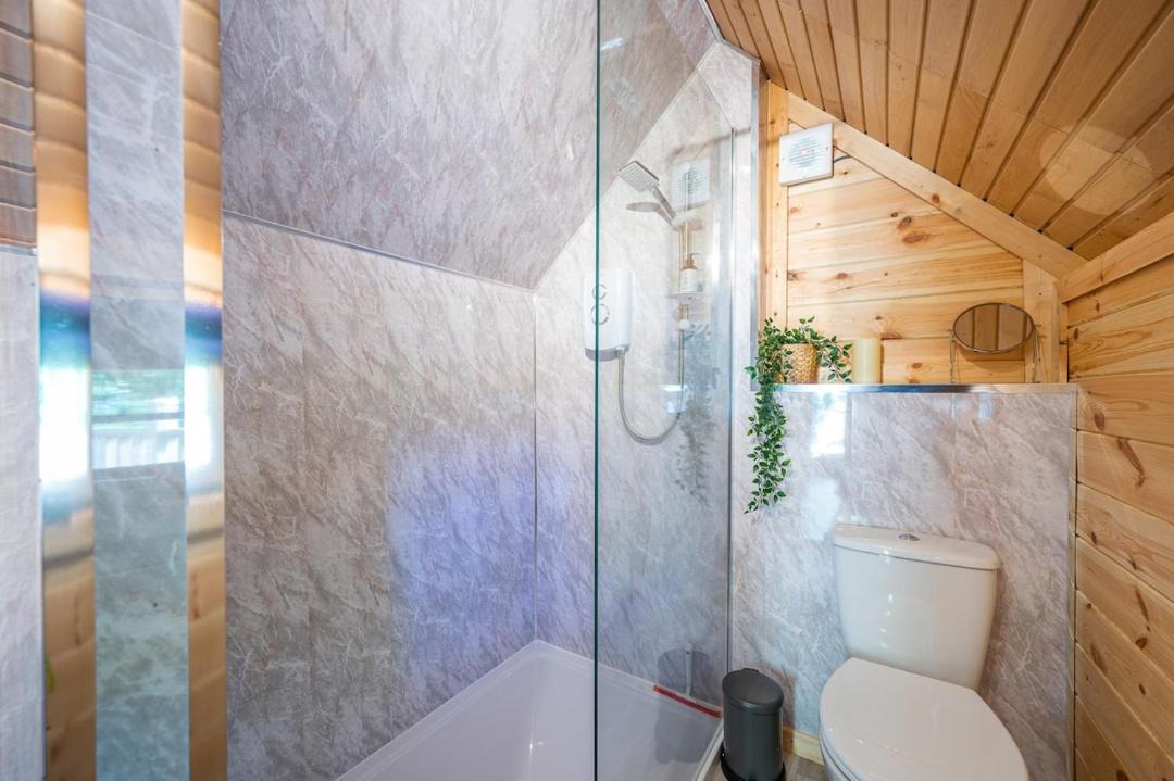 Photo of Bathroom in Llanvair Kilgeddin