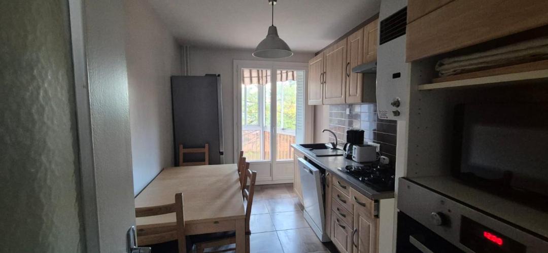 Photo of Kitchen in Vaulx En Velin Village