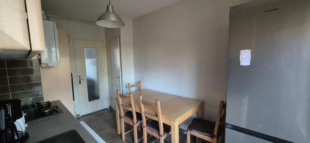 Photo of Kitchen in Vaulx En Velin Village