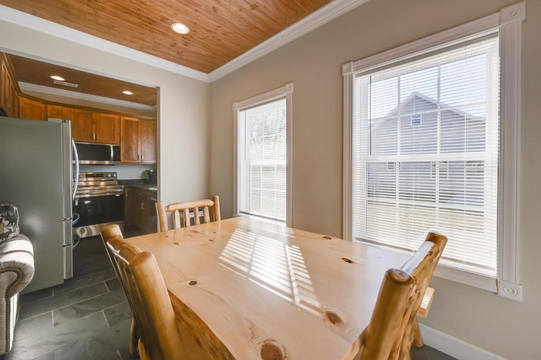Photo of Kitchen in Falls of Rough
