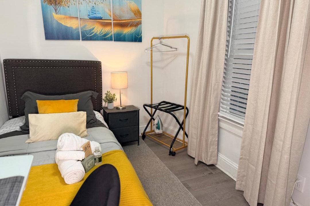 Photo of Bedroom in Englewood