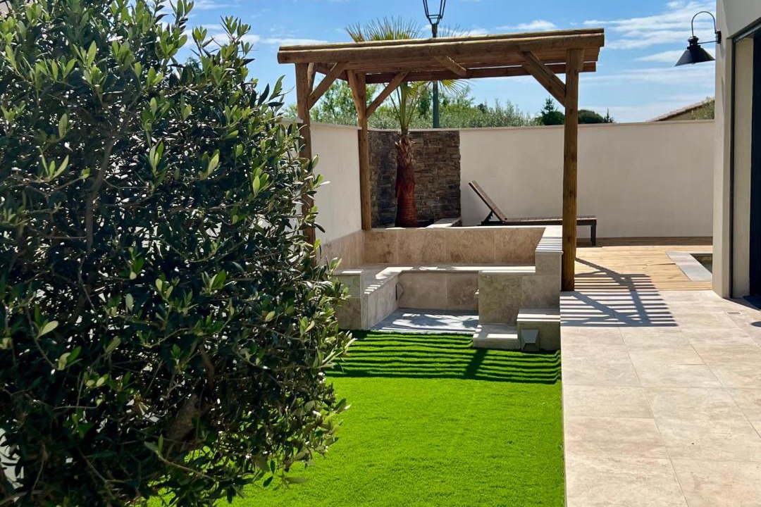 Photo of Others in Charleval