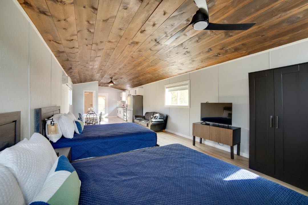Photo of Bedroom in Emory