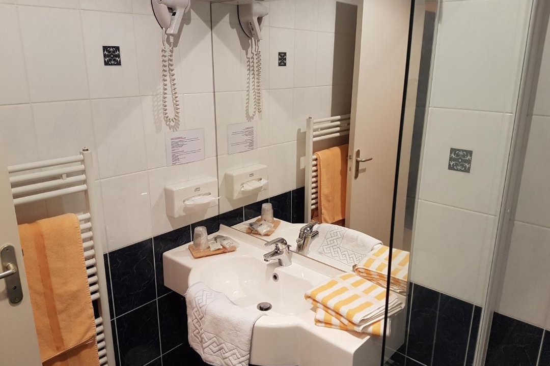 Photo of Bathroom in Charnay-les-Macon