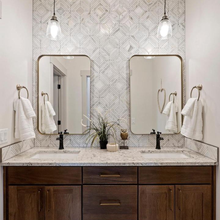 Photo of Bathroom in Midway