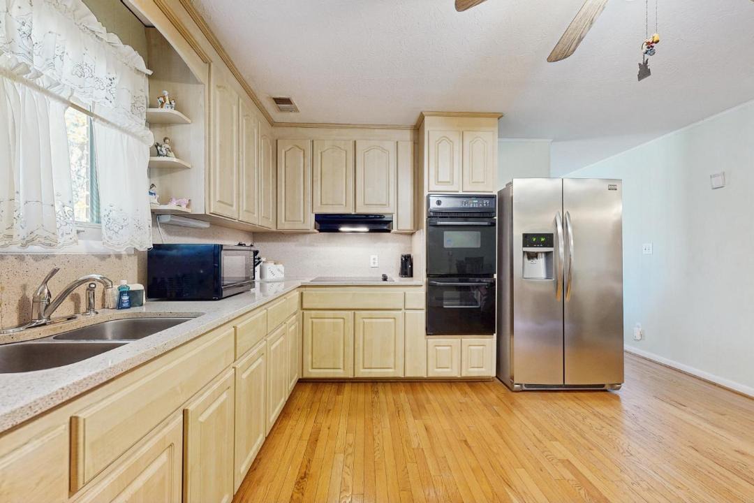 Photo of Kitchen in Sylva
