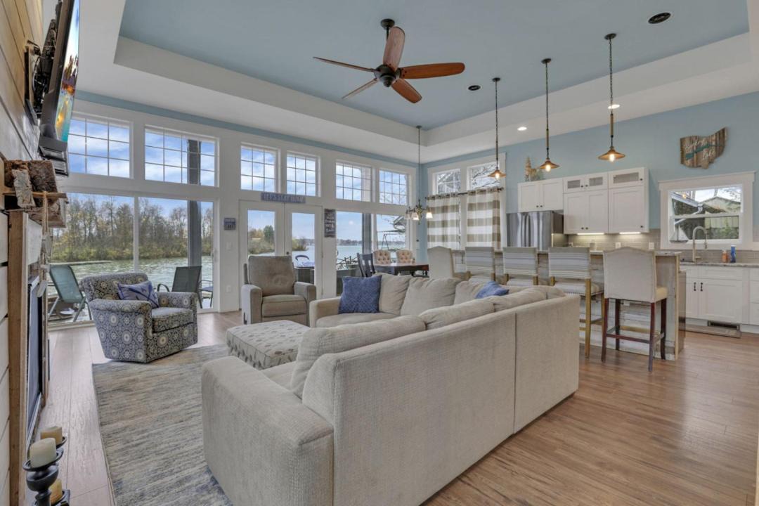 Photo of Others in Buckeye Lake