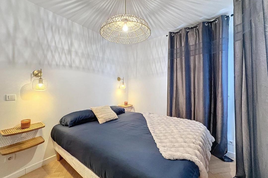 Photo of Bedroom in Joinville-le-Pont