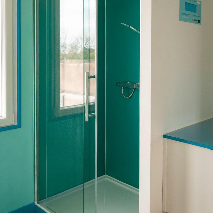 Photo of Bathroom in Quettehou