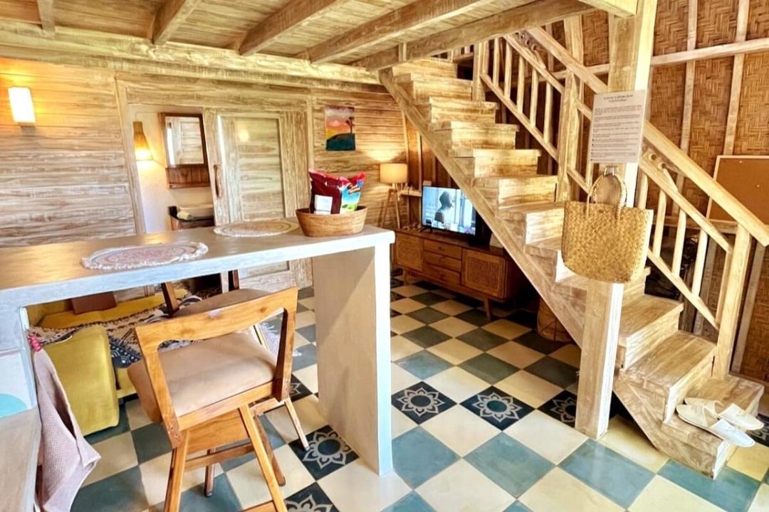 Photo of Others in Selat