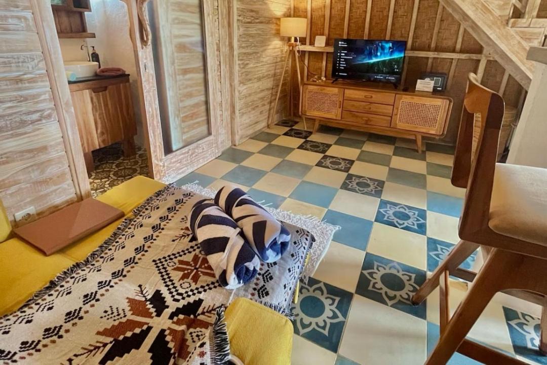 Photo of Others in Selat