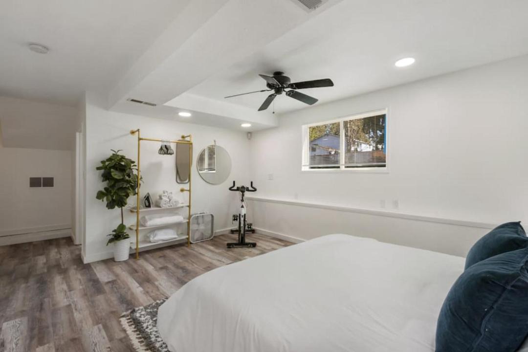 Photo of Bedroom in Picnic Point-North Lynnwood