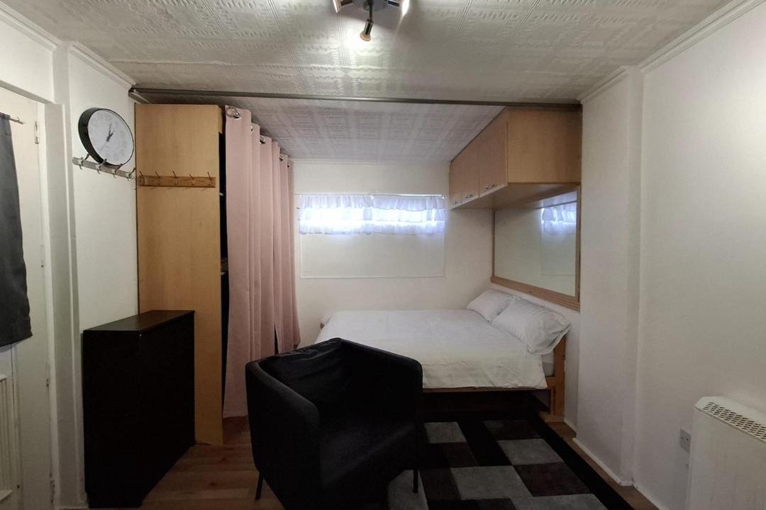 Photo of Others in Baguley