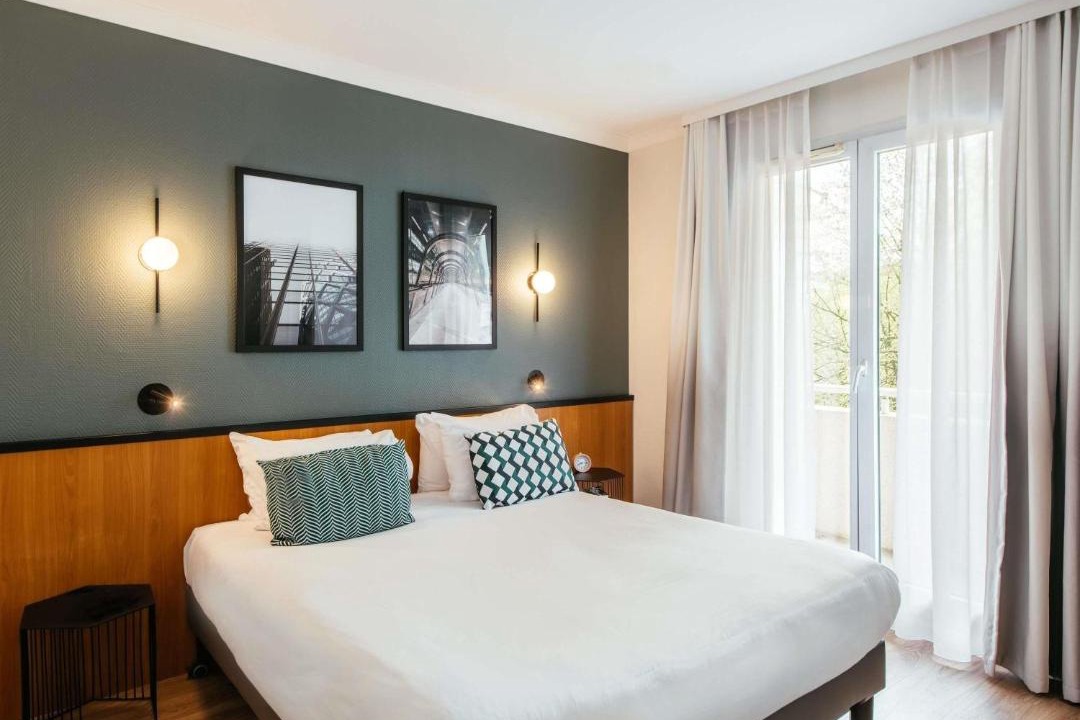 Photo of Bedroom in Faubourg de l'Arche