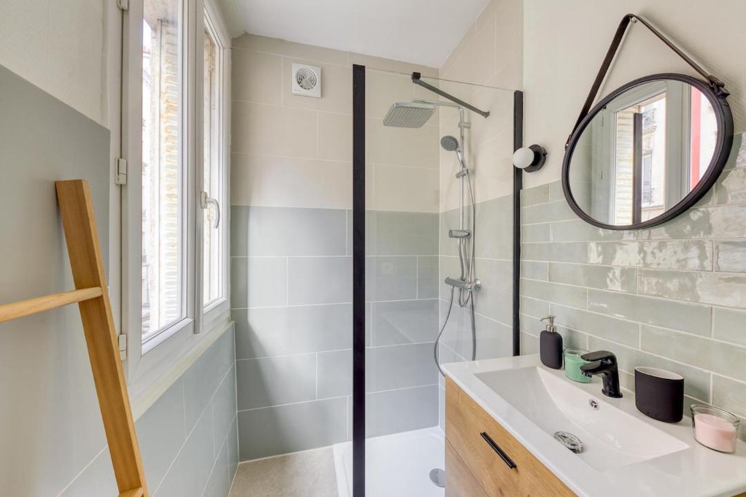 Photo of Bathroom in Pantin