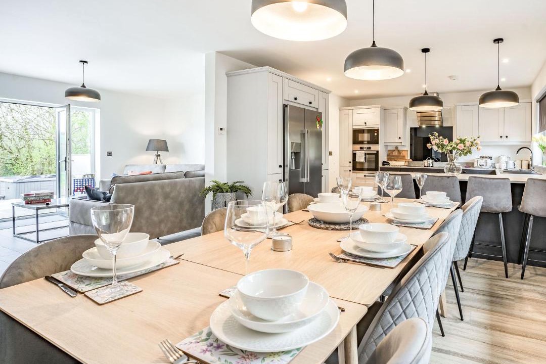 Photo of Others in New Moat