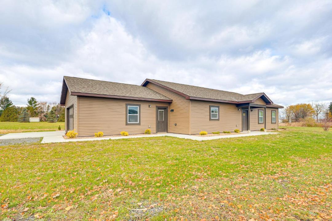 Photo of Others in Mooers Forks