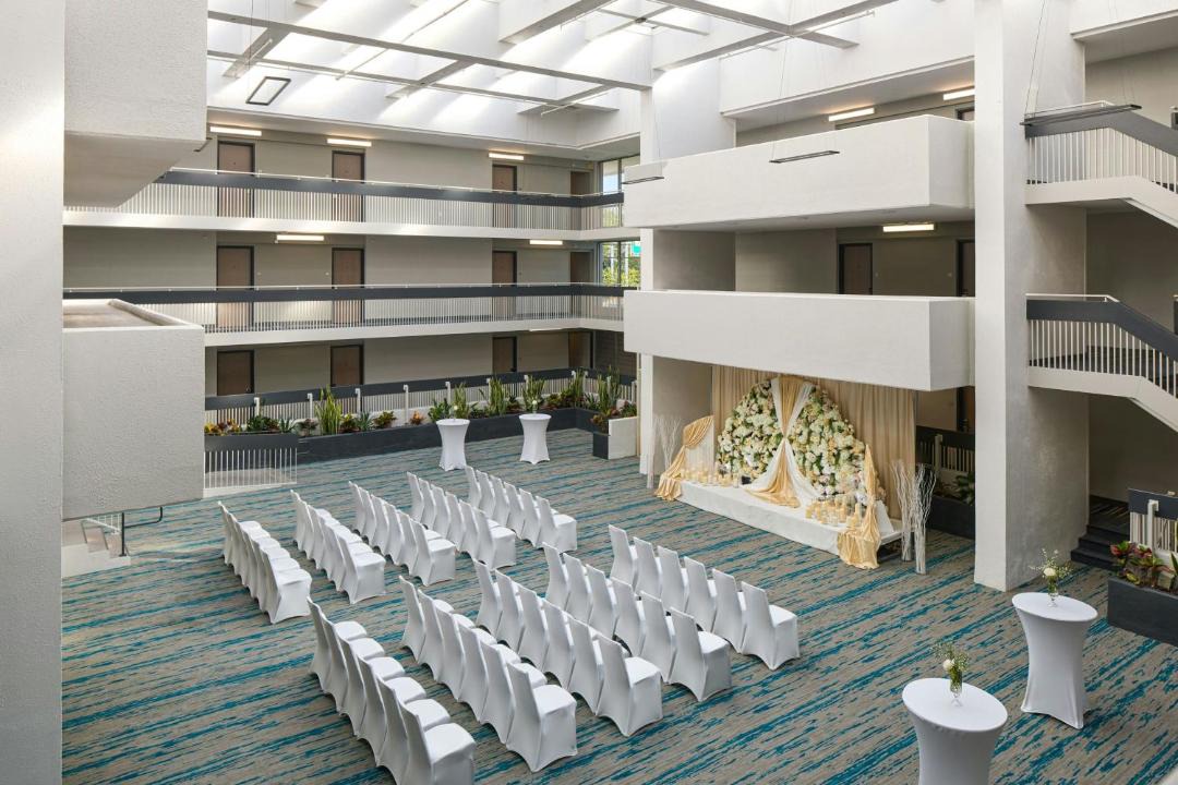 Photo of Others in Saddle Brook