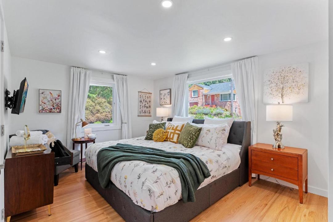 Photo of Bedroom in Victory Heights