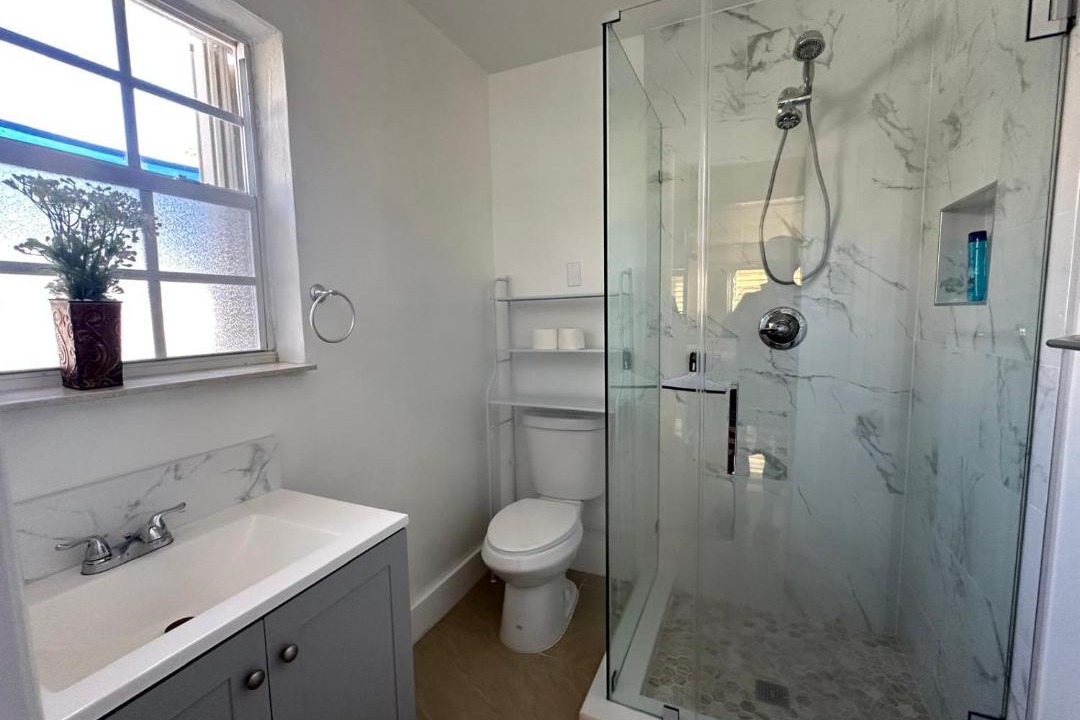 Photo of Bathroom in Miramar