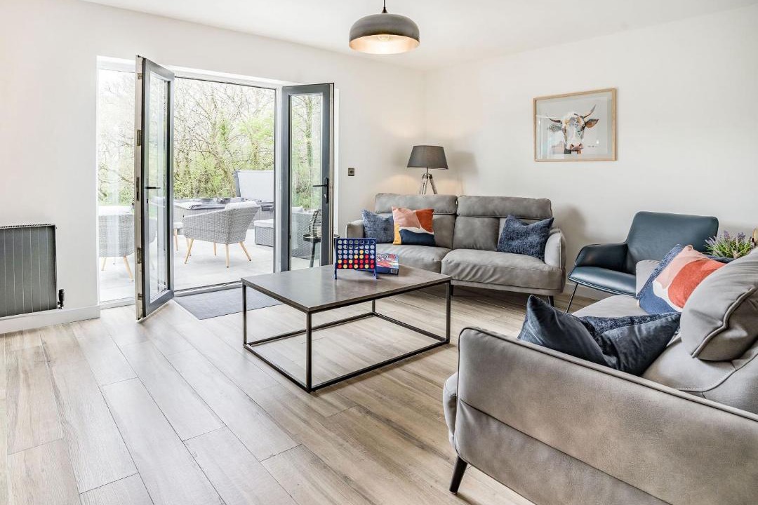 Photo of Others in New Moat