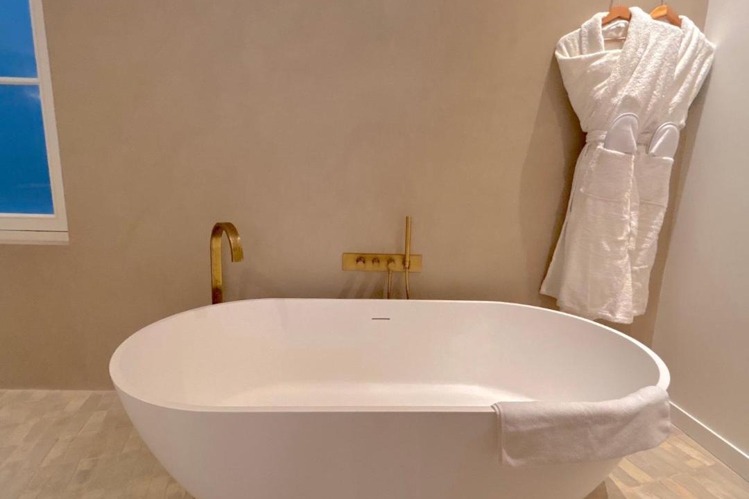 Photo of Bathroom in Madeleine