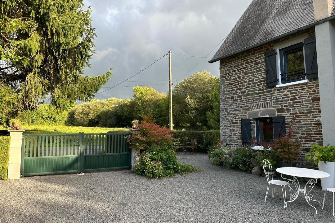 Photo of Others in Le Mesnil-Villeman