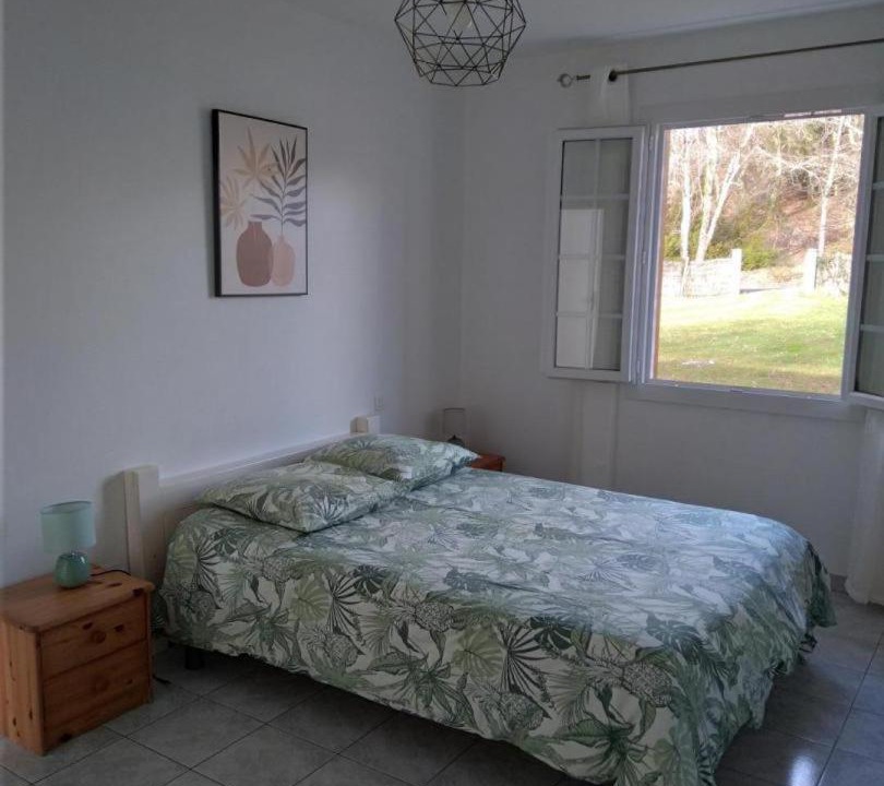 Photo of Others in Lesperon