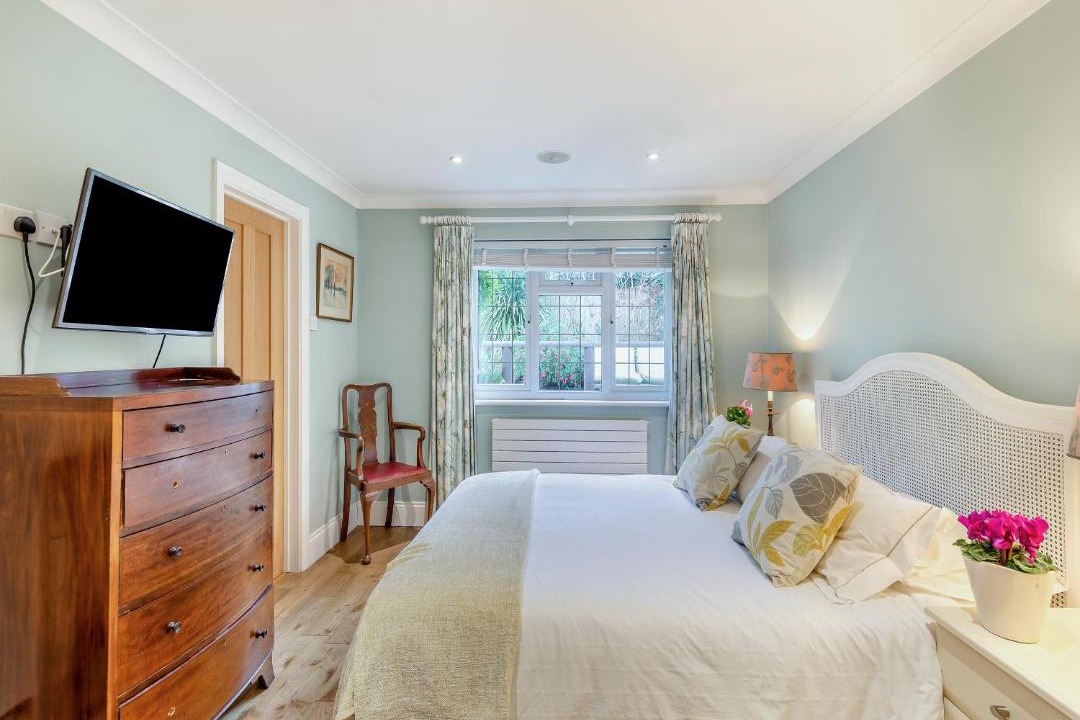 Photo of Others in Wooburn Moor