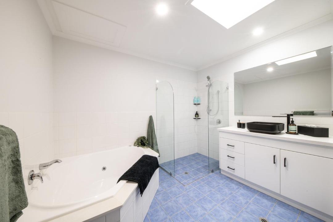 Photo of Others in Airlie Beach