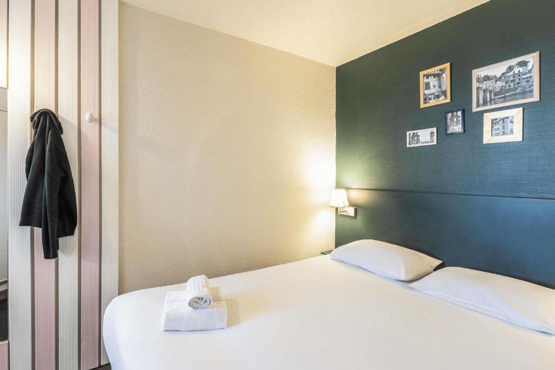 Photo of Bedroom in Limoges