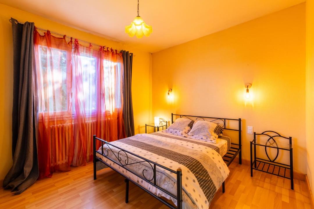 Photo of Bedroom in Villeneuve-sur-Lot