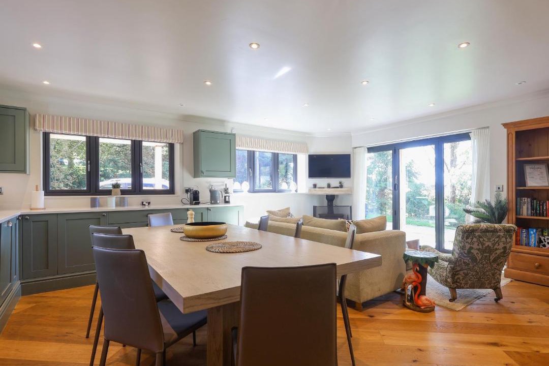 Photo of Others in Broad Hinton