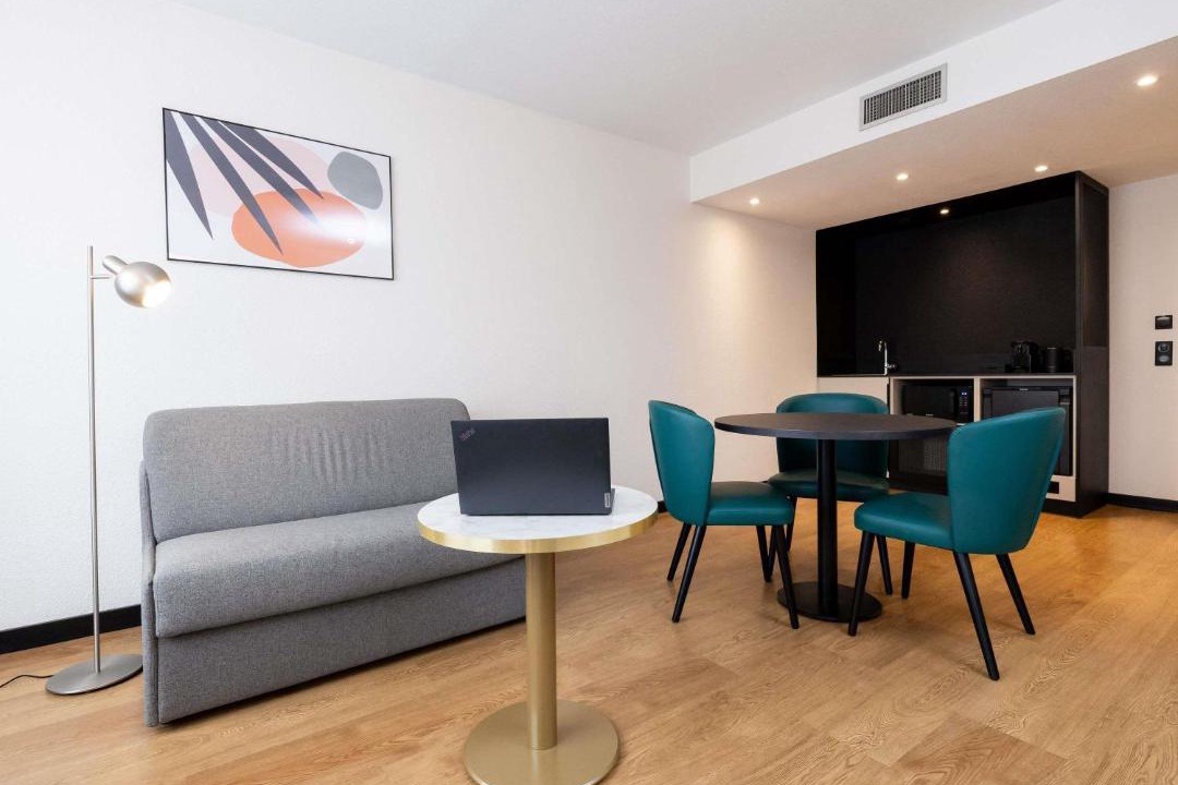 Photo of Others in Antigone