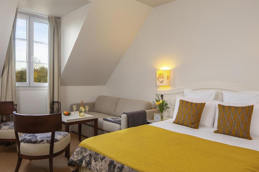 Photo of Bedroom in Rambouillet