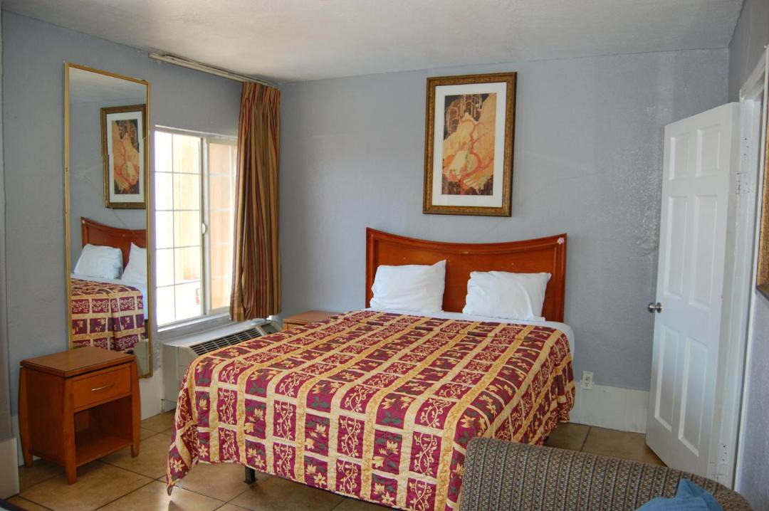 Photo of Bedroom in Oakland