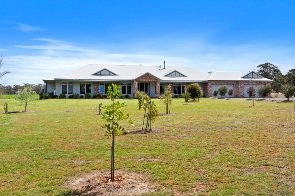 Photo of Others in Kirwans Bridge