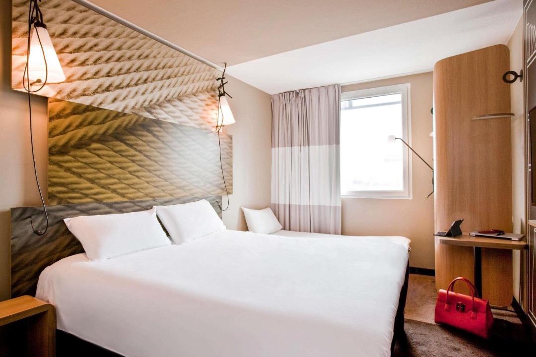 Photo of Others in Clichy