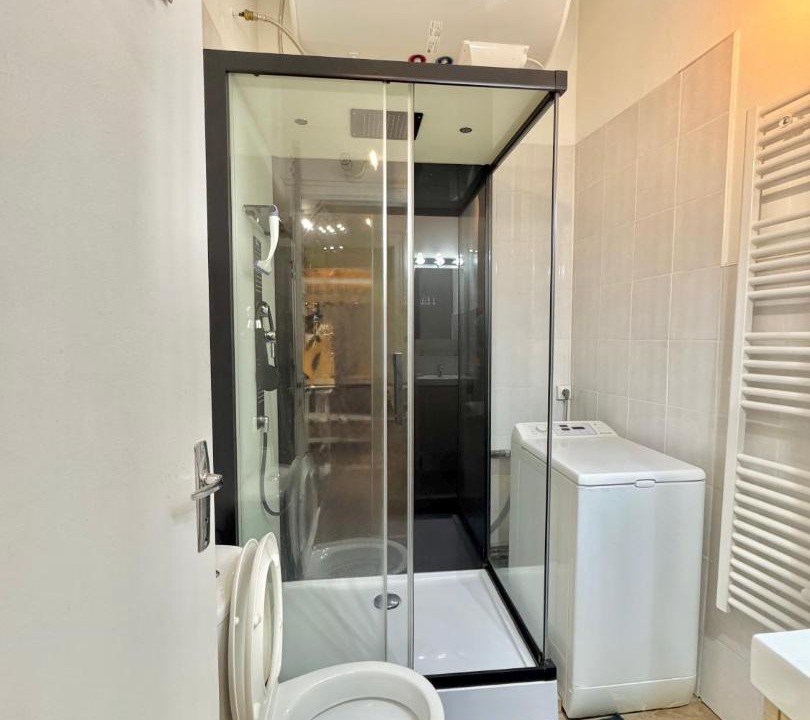Photo of Bathroom in Cauterets