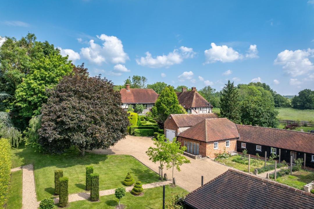 Photo of Others in Five Oak Green